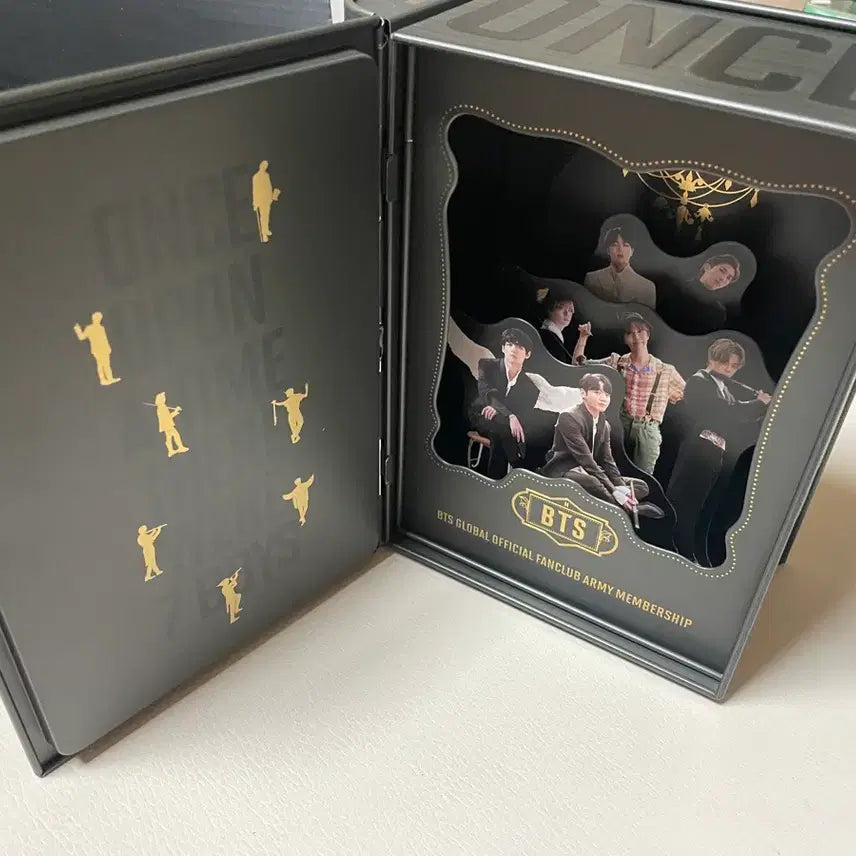 [BUNJANG] BTS Global Official Fanclub ARMY Membership Kit / BTS 글로벌 공식 팬클럽 ARMY 멤버십 키트