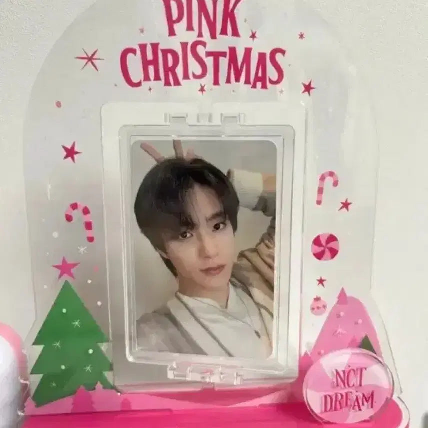 [BUNJANG] NCT DREAM Pink Christmas Stand + Photocard / NCT DREAM 핑크 크리스마스 스탠드 + 포카