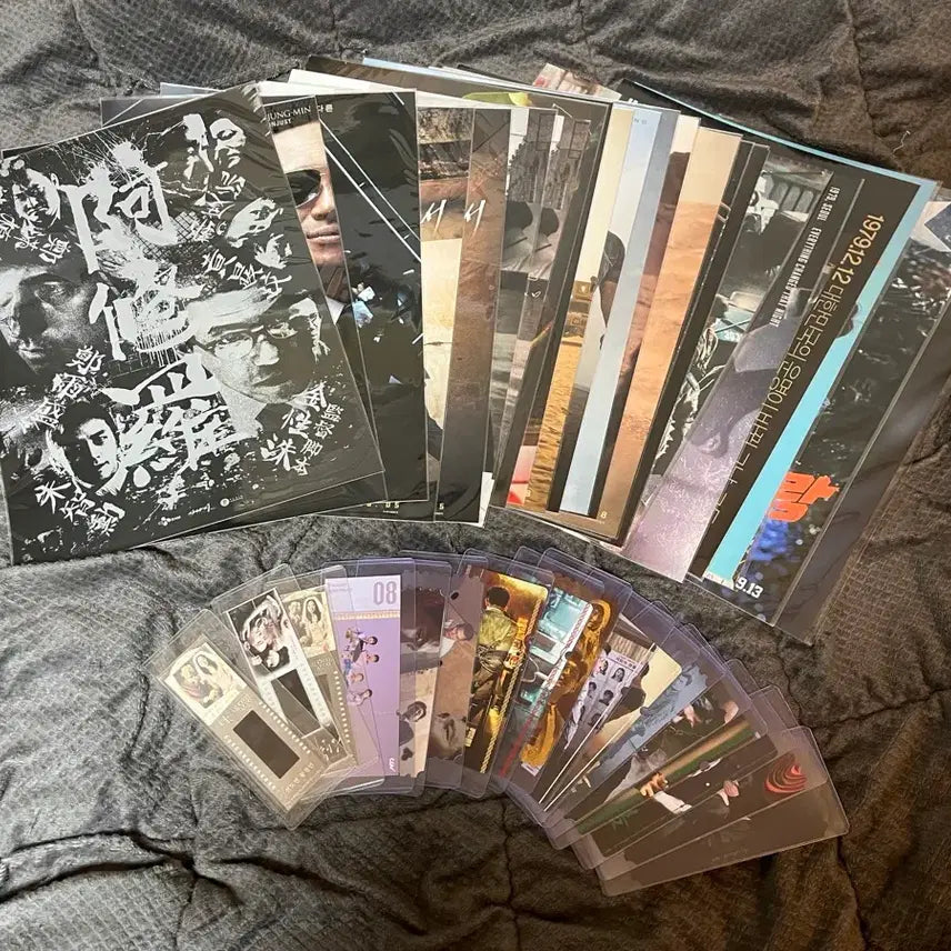 [BUNJANG] Hwang Jung-min Filmography A3 Posters, Film Markers, Original Tickets Bundle Set (Official Movie Goods) / (일괄) 황정민배우 필모 A3포스터 , 필름마크 , 오리지널티켓 (영화 공식)