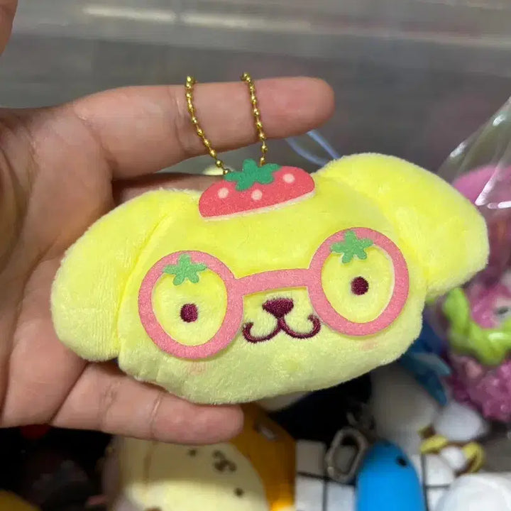 [BUNJANG] Sanrio Pompompurin Strawberry Gacha Plush Keychain / 산리오 폼폼푸린 딸기 가챠 인형