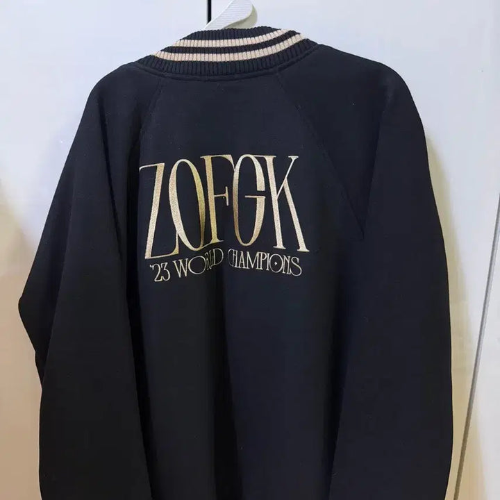 [BUNJANG] T1 2023 Worlds Championship Commemorative Jacket Size 1 / 2023 T1 월즈 우승 기념 자켓 1사이즈