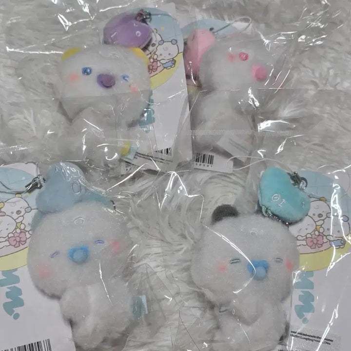 [BUNJANG] PLAVE x LINE FRIENDS Baby Mmemimoo Mobile Charm Keychain / 플레이브 라인프렌즈 베이비 므메미무 모바일 참키링