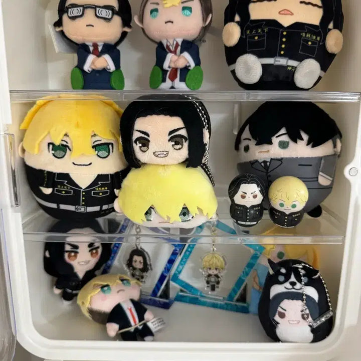 [BUNJANG] Tokyo Revengers Chifuyu Matsuno Plush Doll &amp; Merchandise Bundle / 도리벤 바지 가리벤 마메메이토 치후유 누이 등 굿즈일괄