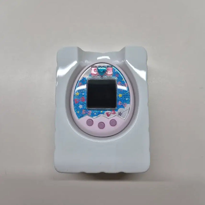 [BUNJANG] Tamagotchi Mix Dream Plastic Box, Manual, and Strawberry Crochet Case / 다마고치 믹스 드림[박스+설명서+플라스틱]판매합니다!