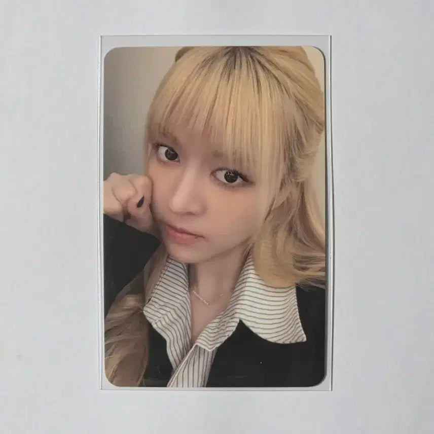 [BUNJANG] NMIXX Lily Office Photocard and Standard Album Set / NMIXX/릴리/오피스/포카+블발앨범1종