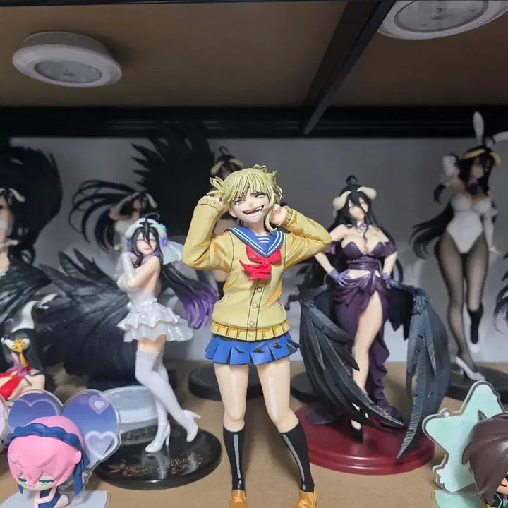 [BUNJANG] My Hero Academia Himiko Toga 2D Cel-Shaded Custom Repaint Figure / 나의 히어로 아카데미아 토가 히미코 2D도색 커스텀 리페인트 피규어