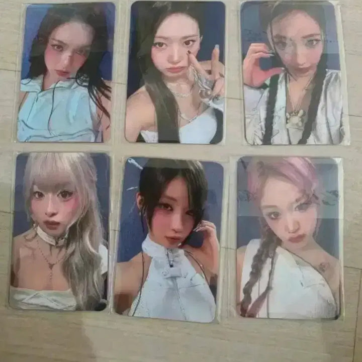 [BUNJANG] BabyMonster 2nd Anniversary MONSTERS DAY Membership Postcard + Photocard / 베이비몬스터Babymonster 2주년 몬스티즈 데이 멤버십 엽서+포카