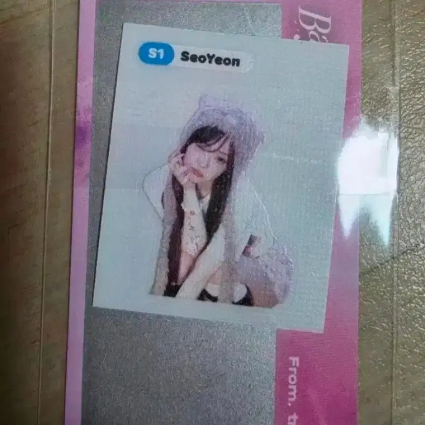 [BUNJANG] TripleS Seoyeon Official Photocard (Showcase Special Lucky Draw) / 트리플에스 tripleS 윤서연 공방특전 띠부씰+랜덤스크래치