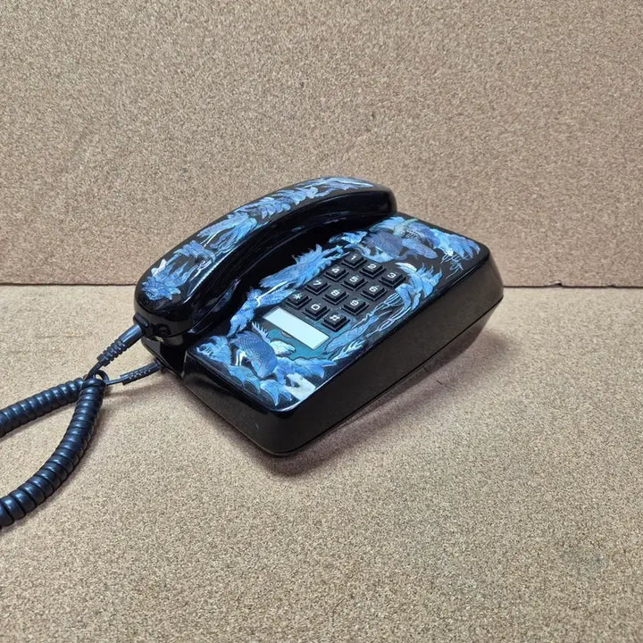 [BUNJANG] Gold Star Mother of Pearl Rotary Phone / 금성 자개 전화기 쎄일
