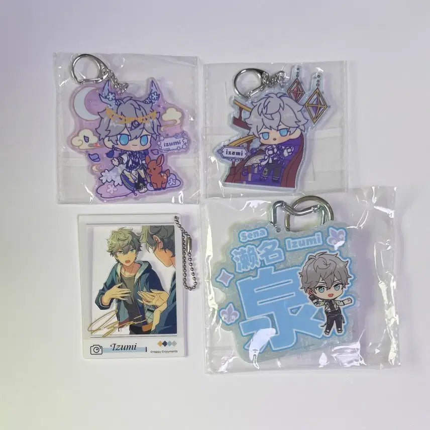 [BUNJANG] Ensemble Stars Izumi Limited Scout Acrylic Keychain 9th Anniversary OdeKake / 앙스타 이즈미 한정스카우트 아크릴 키링 오데카게 9주년