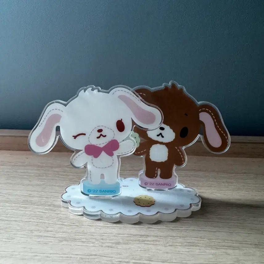 [BUNJANG] Sugarbunnies Shiro Usa &amp; Kuro Usa Acrylic Stand Biscuit Pouch Majirushi Keychain Gacha Fuwa Fuwa Sanrio / 고전 슈가바니즈 아크릴 스탠드 인형 시로우사 쿠로우사 파우치 메지루시 키링 가챠 후와후와 산리오 비스킷