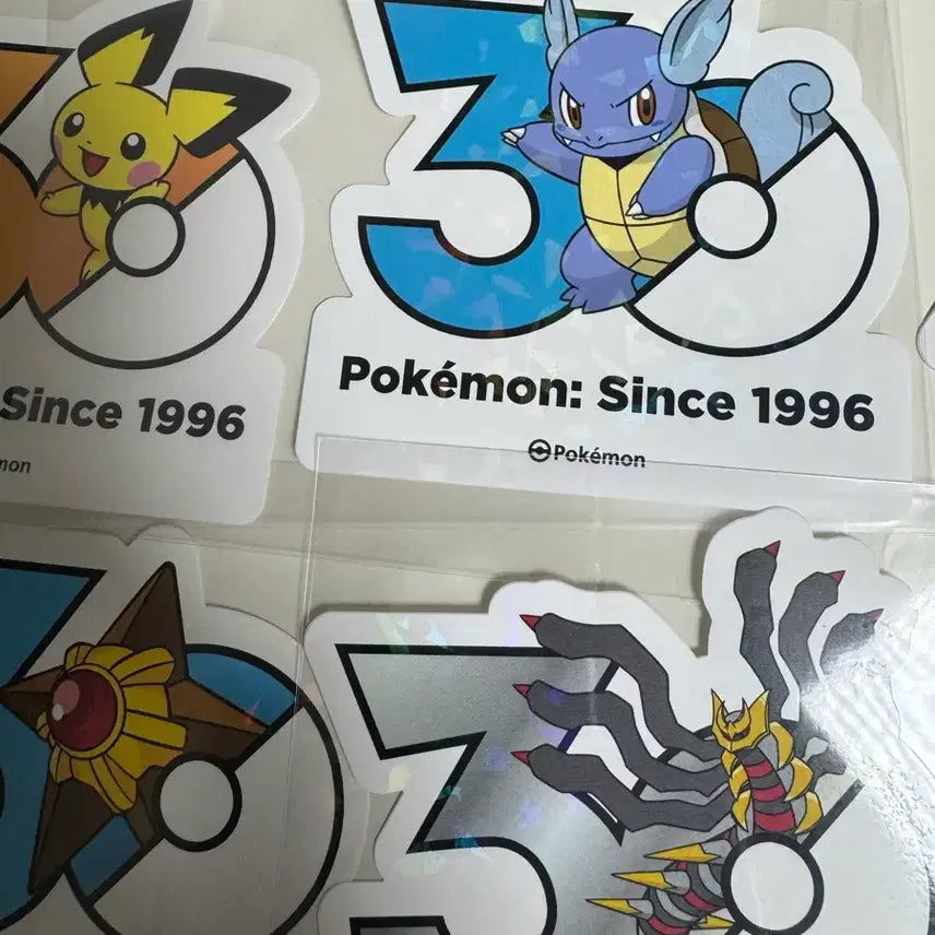 [BUNJANG] Pokemon 30th Anniversary Logo Stickers - Pikachu, Blastoise, Giratina + 7 Random Stickers / 10장) 포켓몬 30주년 로고 스티커 피츄, 어니부기, 기라티나 + 랜덤 7장