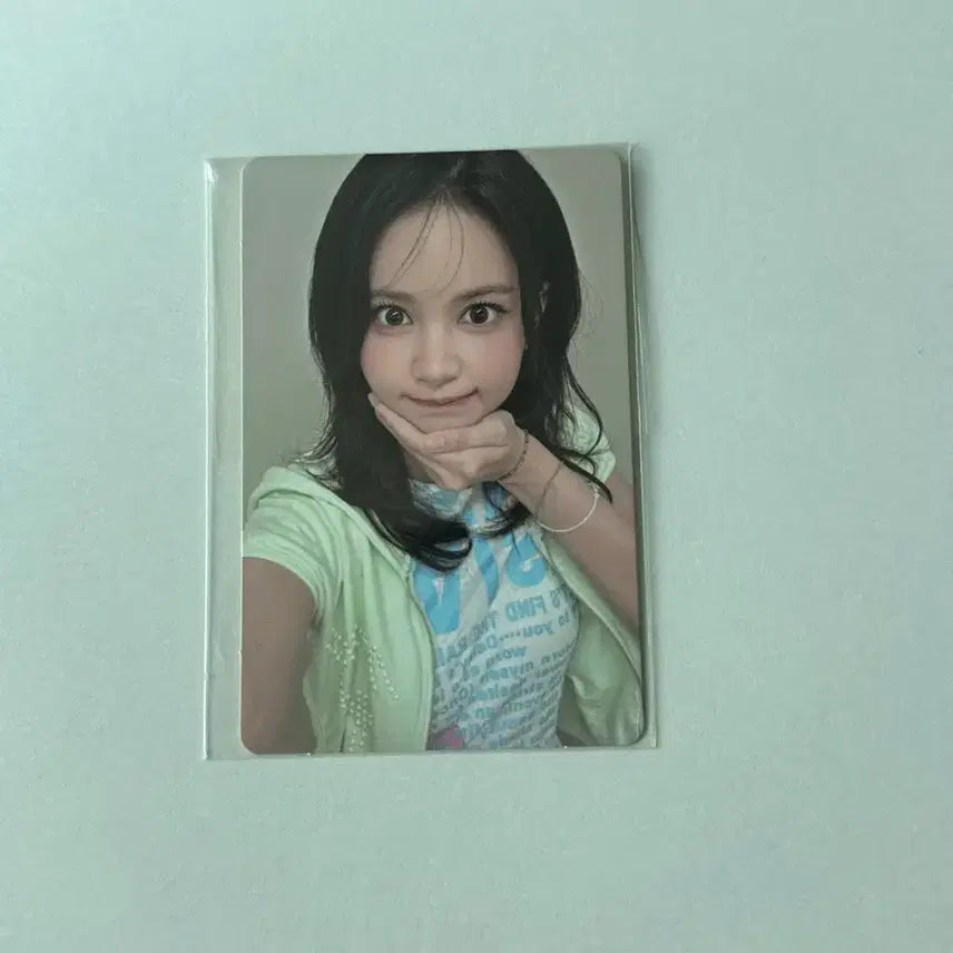 [BUNJANG] Hearth To Hearts Carmen Showcase Photocard / 하츠투하츠 카르멘 쇼케이스 포카