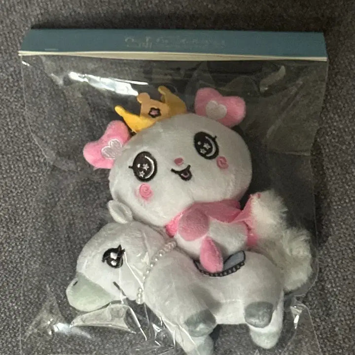 [BUNJANG] NCT WISH Japan Fan Meeting Sakuya Keyring &amp; Photocard Holder Set / nct wish 일본팬미팅 굿즈 사쿠야 키링 + 포카홀더 양도