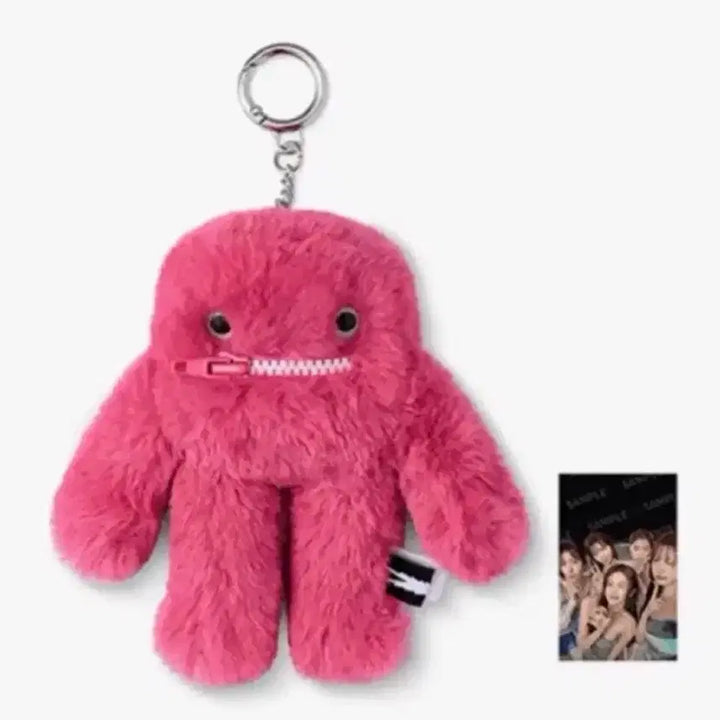 [BUNJANG] LE SSERAFIM Weverse Exclusive Ver. Limited Edition Keyring + POB Photocard / 르세라핌 위버스 한정 키링 + 특전 포카 260606