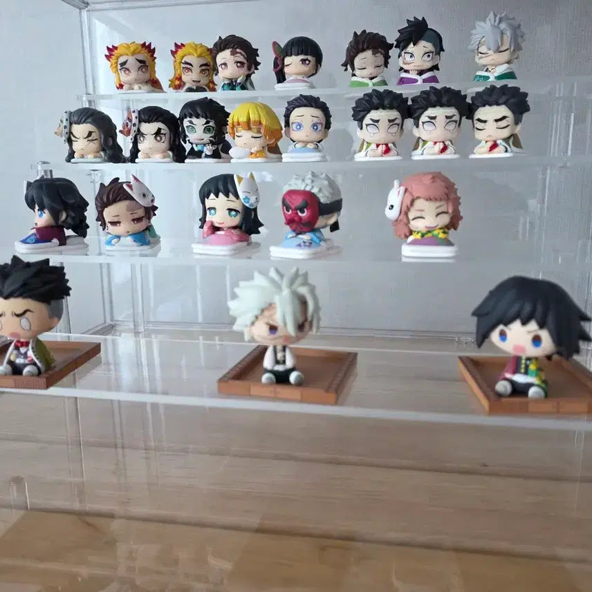 [BUNJANG] Demon Slayer One Mutan, Ichiban Kuji, Chokonoko, Viboration Stars, Qposket Figures Bundle Set with Keyring and Display Shelf / 귀멸의칼날 오네무탄+ 이치방쿠지 언니의 복수 초코노코 교메이 사네미 기유 + 키링 + 큐포스켓 사비토 카나오 + 바이브레이션스타즈 시노부 일괄