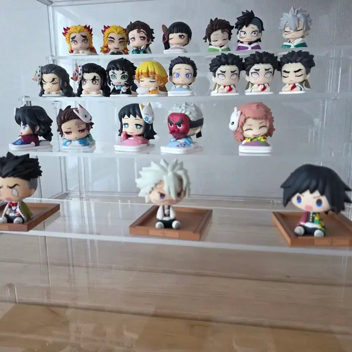 [BUNJANG] Demon Slayer One Mutan, Ichiban Kuji, Chokonoko, Viboration Stars, Qposket Figures Bundle Set with Keyring and Display Shelf / 귀멸의칼날 오네무탄+ 이치방쿠지 언니의 복수 초코노코 교메이 사네미 기유 + 키링 + 큐포스켓 사비토 카나오 + 바이브레이션스타즈 시노부 일괄