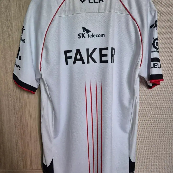 [BUNJANG] T1 2024 Worlds Jersey Faker Marked Uniform Size M / t1 2024 월즈 져지 페이커 마킹 유니폼 M사이즈