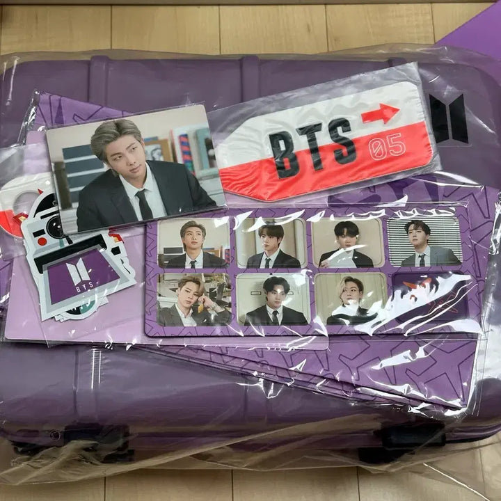 [BUNJANG] BTS Merchbox 