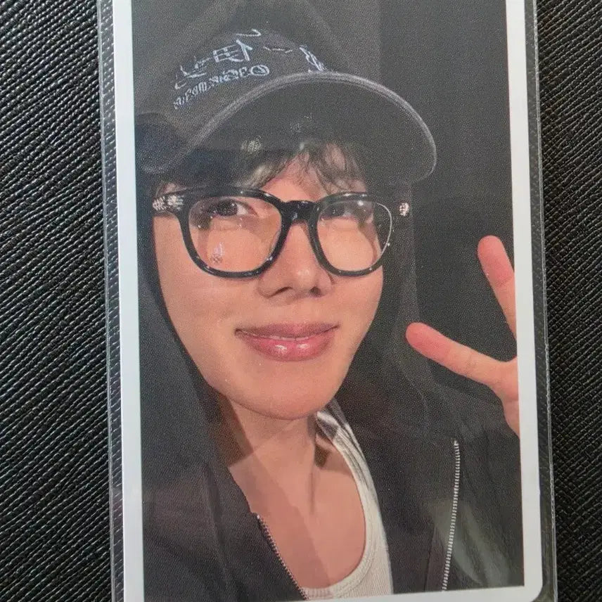 [BUNJANG] BTS J-Hope Arirang Festa Universal Lucky Draw Photocard / 방탄소년단 아리랑 페스타기념 일본 유니버셜 럭드 호석