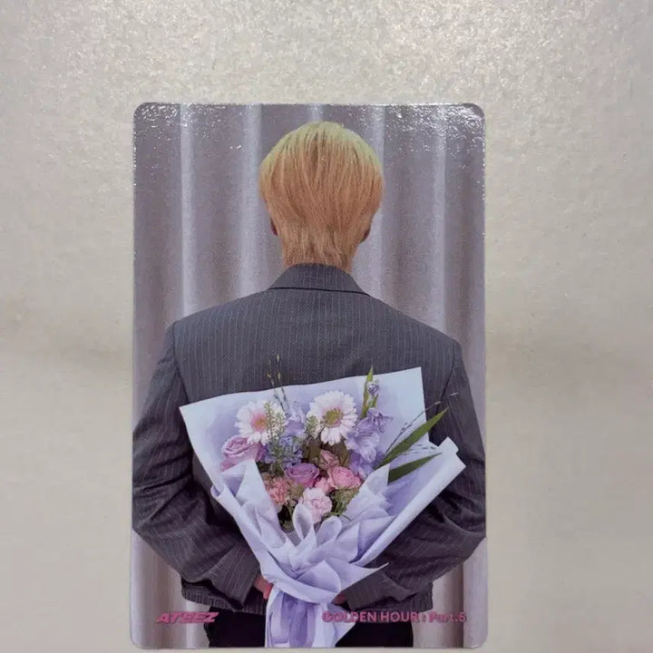 [BUNJANG] ATEEZ Seonghwa Golden Hour 5 TOKTOQ POB Photocard Flower Bouquet / 에이티즈 성화 골든아워5 TOKTOQ 특전 포토카드 꽃다발