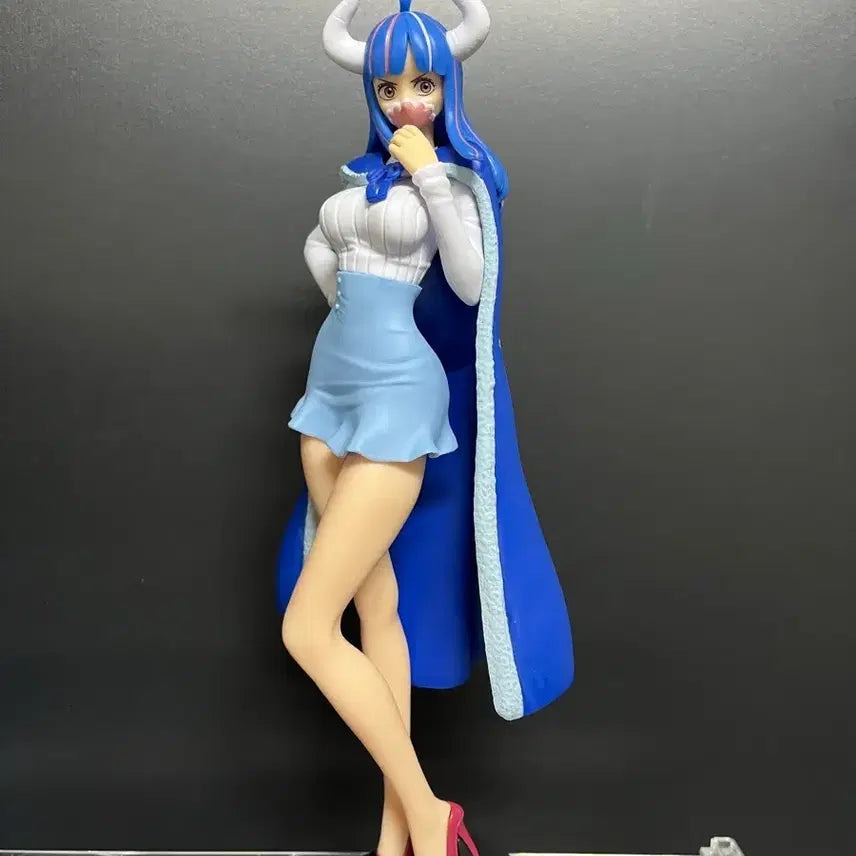 [BUNJANG] One Piece Ulti Glitter &amp; Glamours Figure (Unsealed) / 개봉품 원피스 울티 피규어 울티 글리터 피규어