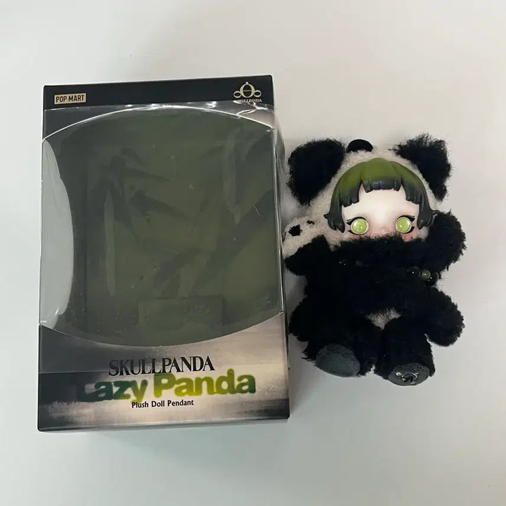 [BUNJANG] Pop Mart Skullpanda Lazy Panda Keyring Doll / [당일발송] 팝마트 스컬판다 레이지 판다 키링 인형 새상품