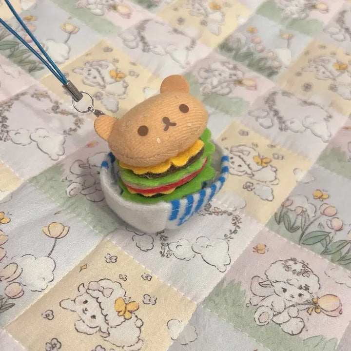 [BUNJANG] San-X Rilakkuma Lawson Collaboration Hamburger Plush Keychain / 산엑스 햄버거 리락쿠마 로손 콜라보 인형 키링