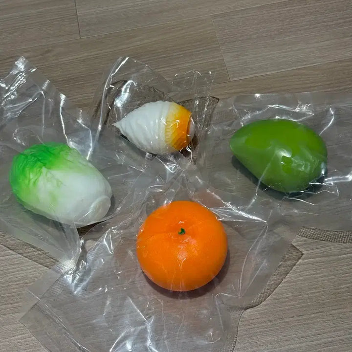 [BUNJANG] Pudding Tantan Cabbage Crunch Squishy / 푸딩탄탄) 배추 크런치 말랑이