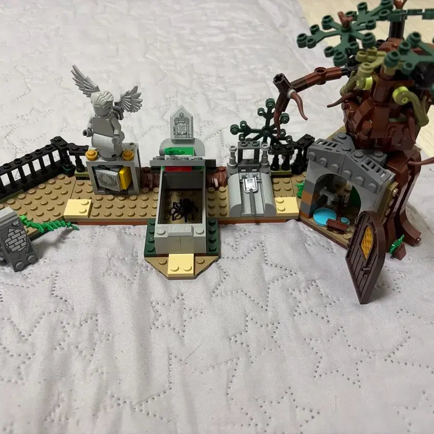 [BUNJANG] LEGO Hidden Side The Cemetery Mystery / 히든사이드 묘지의수수께끼 레고