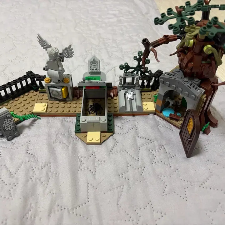 [BUNJANG] LEGO Hidden Side The Cemetery Mystery / 히든사이드 묘지의수수께끼 레고
