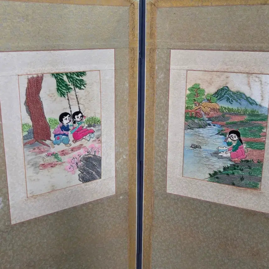 [BUNJANG] Korean 4-Panel Embroidered Screen / 애기 자수병풍 / 4폭 자수 머리병풍