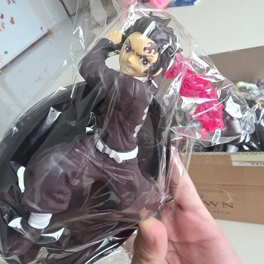 [BUNJANG] Demon Slayer Tanjiro Figure / 귀멸의 칼날 탄지로 피규어