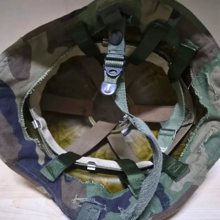 [BUNJANG] US Military PASGT Ballistic Helmet with Woodland Camouflage Cover / 오리지널 미군 PASGT 케블라헬멧+우드랜드커버