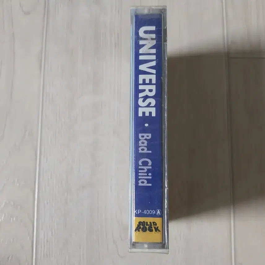 [BUNJANG] UNIVERSE Sealed Cassette Tape / UNIVERSE 미개봉 카세트 테이프