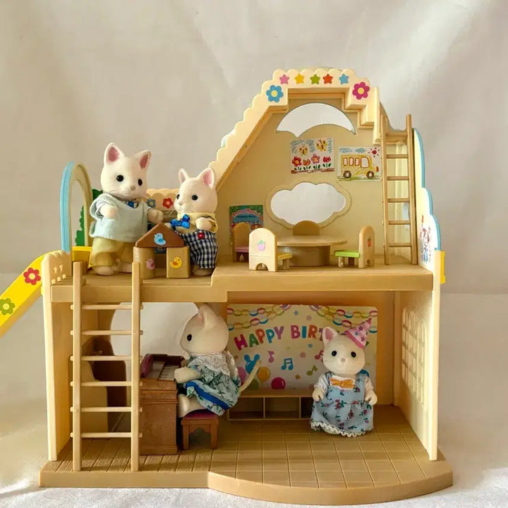 [BUNJANG] Sylvanian Families Rainbow Nursery / 실바니안 무지개 유치원