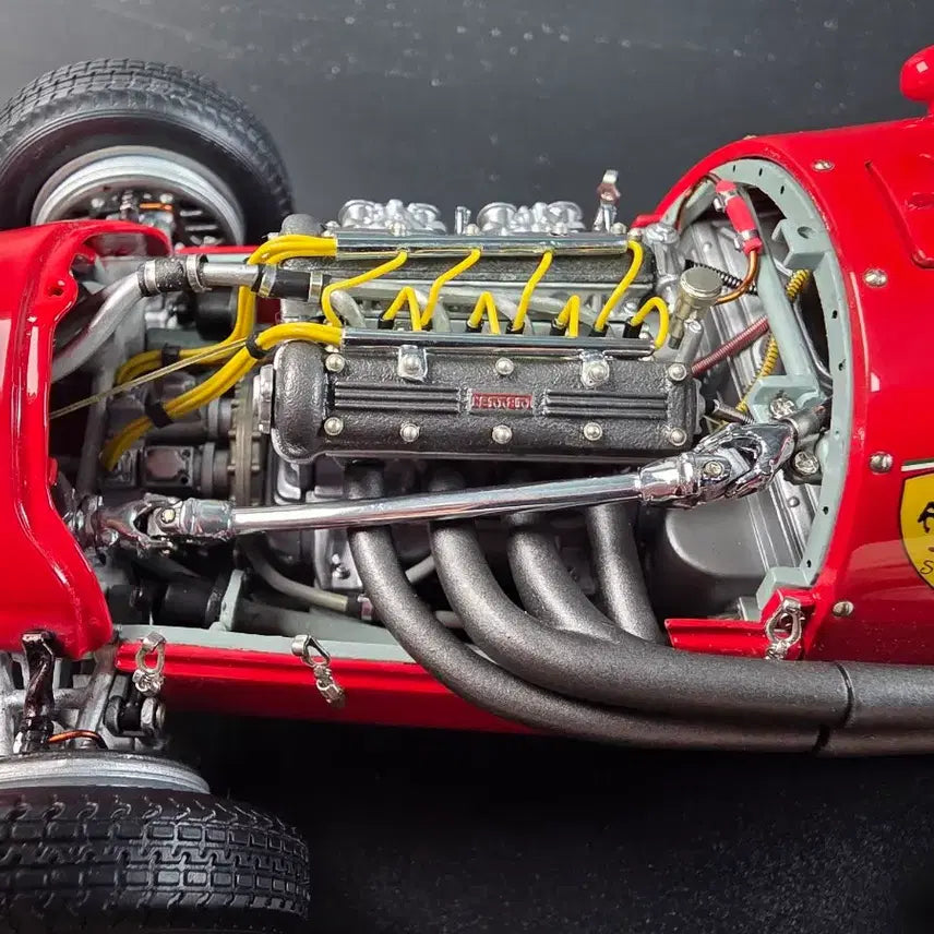 [BUNJANG] CMC Ferrari 500 F2 (1953) 1:18 Scale Model / CMC Ferrari 500 F2 (1953) 1:18