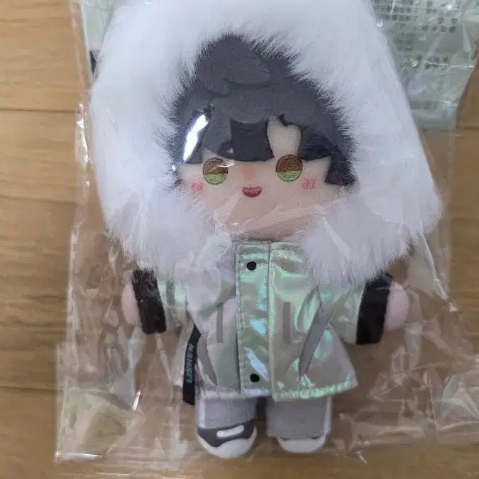 [BUNJANG] Love &amp; Deep Space Winter Travel Series Plush Doll Lee Seo-eon / 럽딥 러브앤딥스페이스 굿즈 겨울 여행기 시리즈 봉제 인형