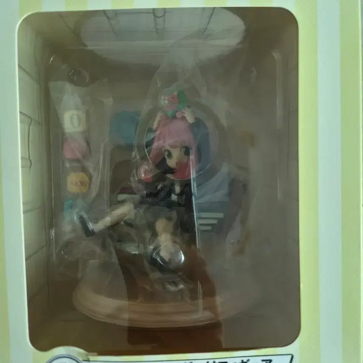 [BUNJANG] Spy x Family Anya Ichiban Kuji A Prize Figure Block Calendar / 스파이패밀리  이치방쿠지 A상 아냐 피규어 블록 캘린더