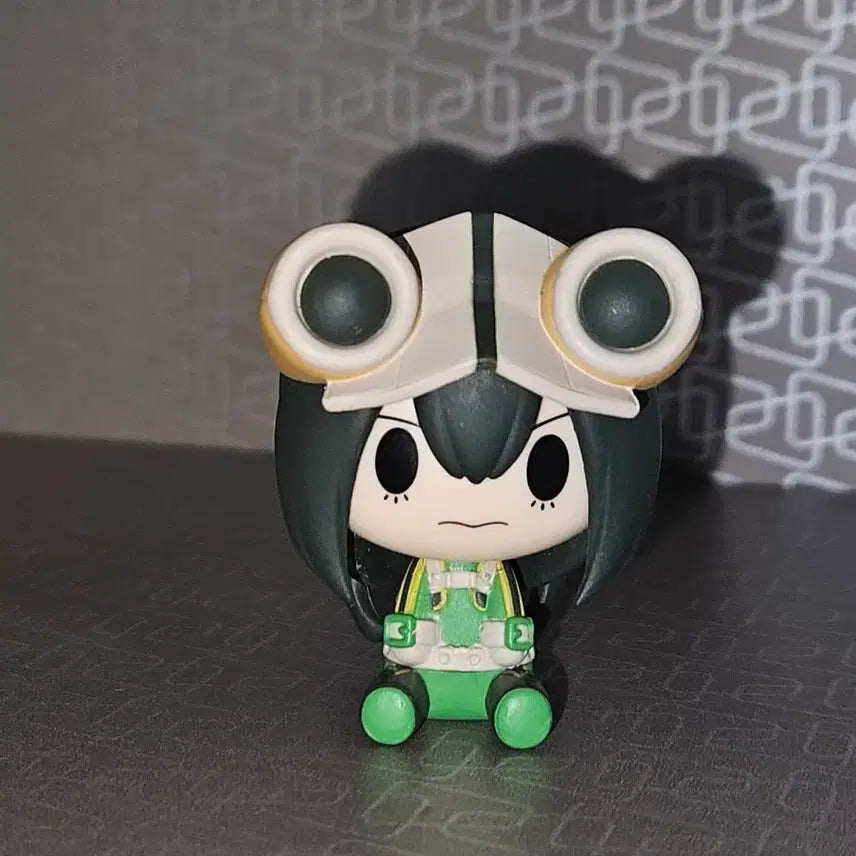 [BUNJANG] My Hero Academia Tsuyu Chocokko Figure / 히로아카 초코노코 츠유 피규어