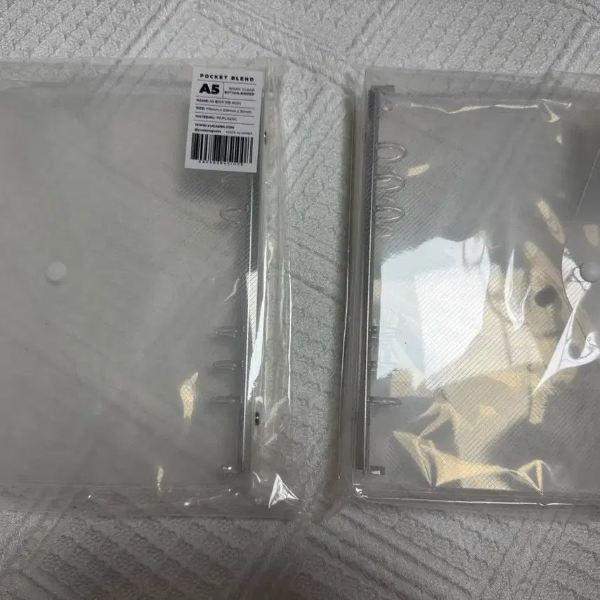 [BUNJANG] Yudang.com A5 Clear Button Binder (Sealed) / 유댕닷컴 A5 클리어 버튼 바인더 미개봉