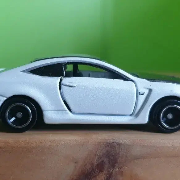 [BUNJANG] Tomica No. 13 Toyota Lexus RC F / 토미카 No.13 토요타 렉서스 RC F