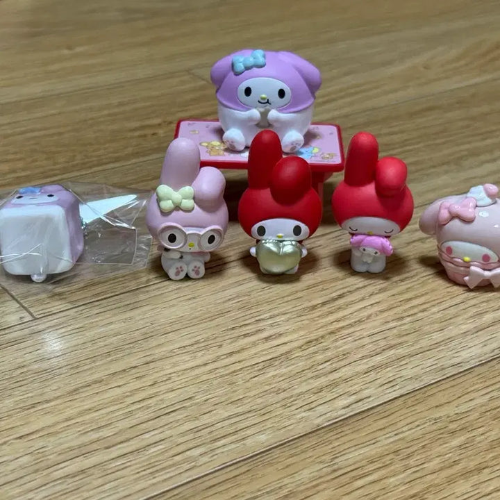 [BUNJANG] Sanrio My Melody Gacha Figure Bundle Set / 산리오 마이멜로디 가챠 일괄판매