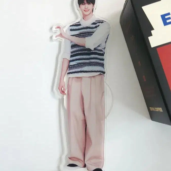 [BUNJANG] Byun Woo Seok "21st Century Aristocrat" Olens, Ediya, Baskin Robbins Acrylic Standee Bundle / 21세기대군부인 변우석오렌즈 이디야 배라아크릴등신대
