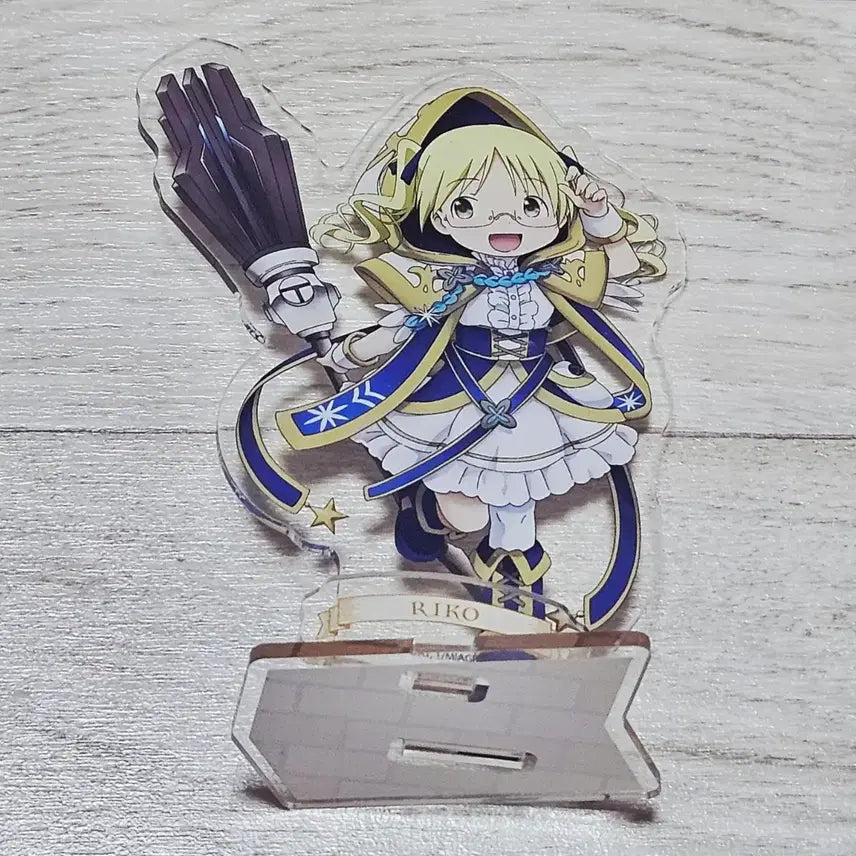 [BUNJANG] Made in Abyss Riko Acrylic Stand / 메이드 인 어비스 메인어 리코 아크릴 스탠드