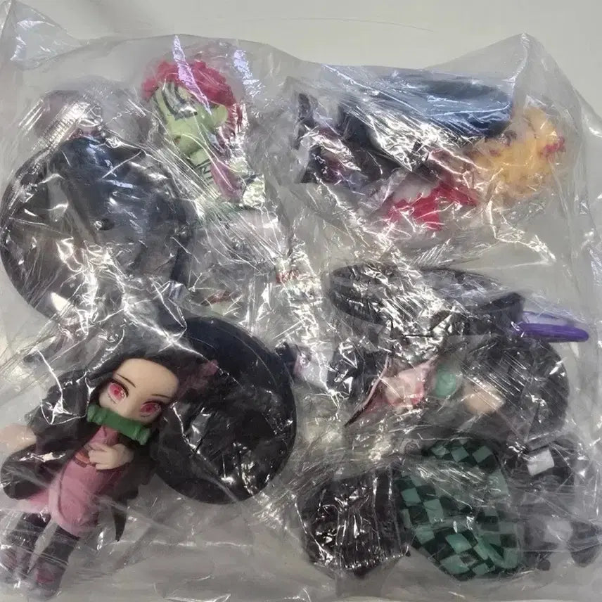 [BUNJANG] Demon Slayer: Kimetsu no Yaiba 6-Piece Figure Set (Sealed) / 귀칼 귀멸의칼날 피규어 미개봉 6종 세트로 일괄 판매합니다.