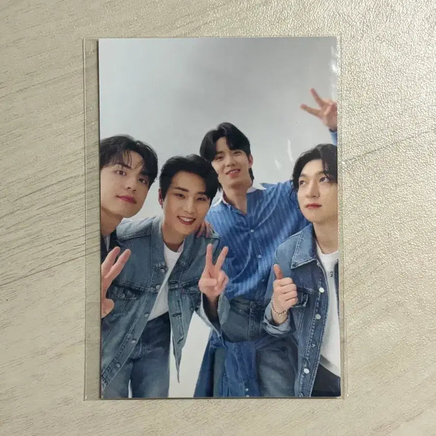 [BUNJANG] Day6 Cosmopolitan POB / 데이식스 코스모폴리탄 특전