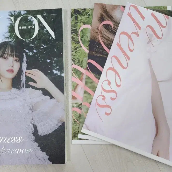 [SOLD OUT] [BUNJANG] LE SSERAFIM Kim Chaewon D&