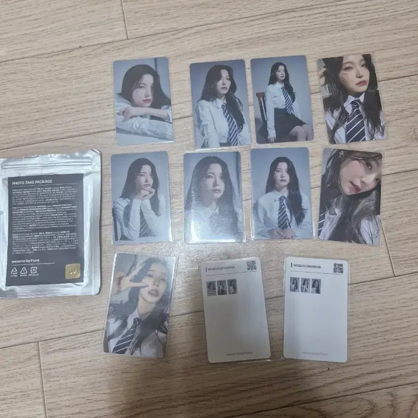 [BUNJANG] fromis_9 Baek Ji-heon Momentiqa Photocard Set / 프로미스나인 백지헌 모멘티카 포토카드 세트