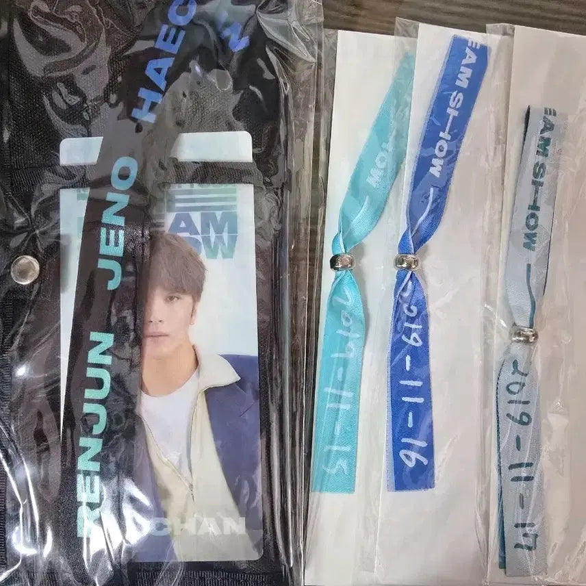 [BUNJANG] NCT DREAM THE DREAM SHOW Bracelet + Ticket Holder Set / 엔시티드림 THE DREAM SHOW 굿즈 팔찌 + 티켓홀더